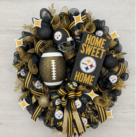 Rio Wreaths - Handmade NFL Wreaths